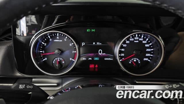 Kia Carnival 2022 — Фото 8/20