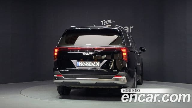 Kia Carnival 2024 — Фото 4/20