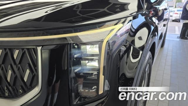 Kia Carnival 2024 — Photo 18/33