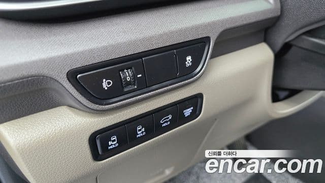Kia Carnival 2024 — Photo 22/33