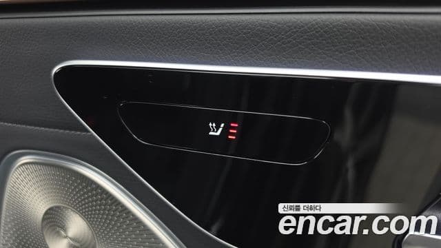 Mercedes-Benz EQS 2022 — ფოტო 13/32