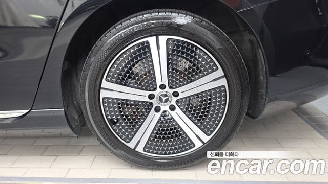 Mercedes-Benz EQS 2022 — ფოტო 32/32