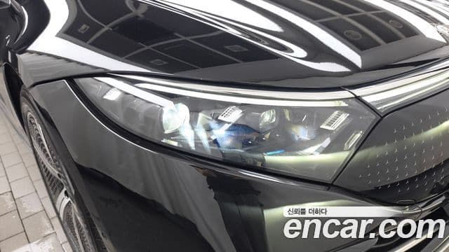 Mercedes-Benz EQS 2022 — ფოტო 25/32