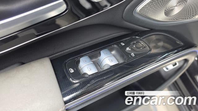 Mercedes-Benz EQS 2022 — ფოტო 18/32