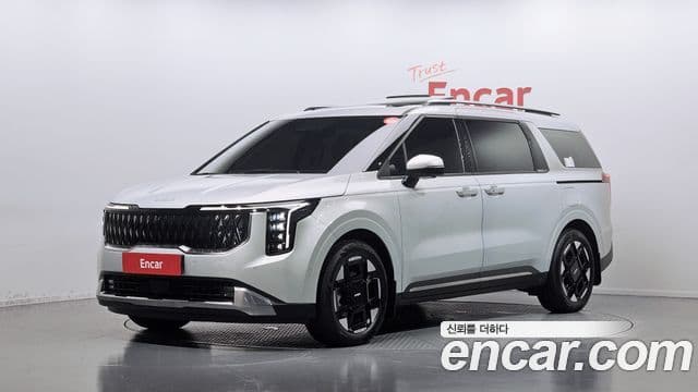 Kia Carnival 2024 — Фото 1/20