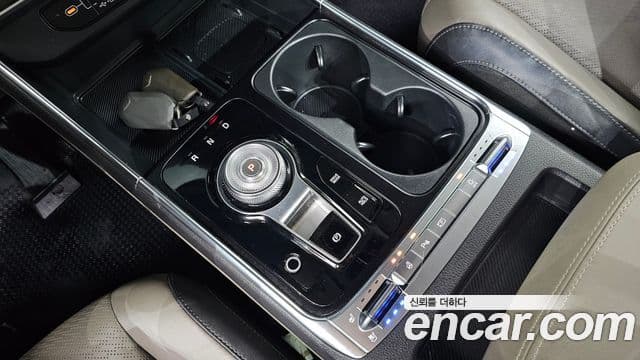 Kia Carnival 2024 — Фото 9/20
