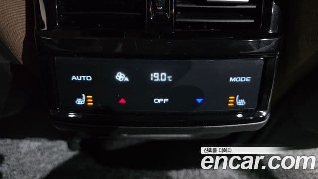 Renault Samsung Grand Koleos 2025 — Фото 19/20