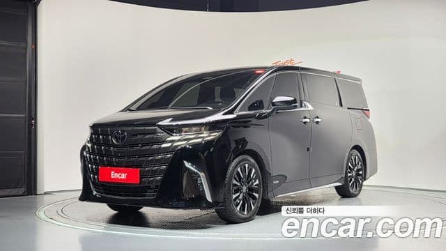 Toyota Alphard 2024 — Фото 1/20