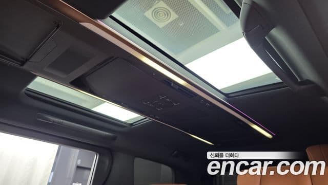 Toyota Alphard 2024 — Фото 18/20