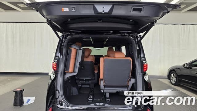 Toyota Alphard 2024 — Фото 20/20