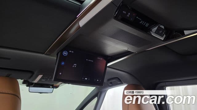 Toyota Alphard 2024 — Şəkil 34/40