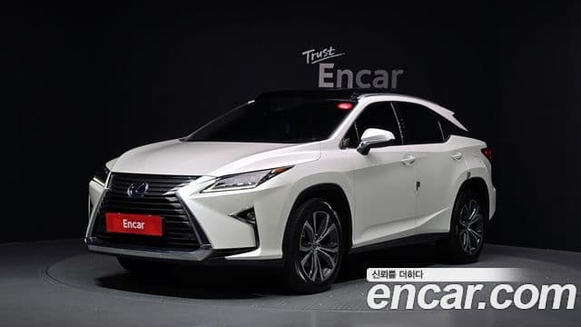 Lexus RX450h 2019 — Фото 1/20
