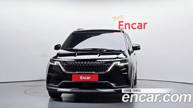 Kia Carnival 2023 — Фото 3/20