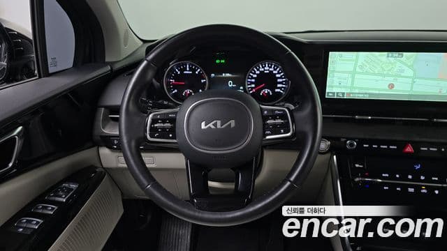 Kia Carnival 2023 — Фото 12/20