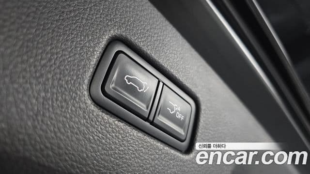 Kia Carnival 2023 — Фото 20/20