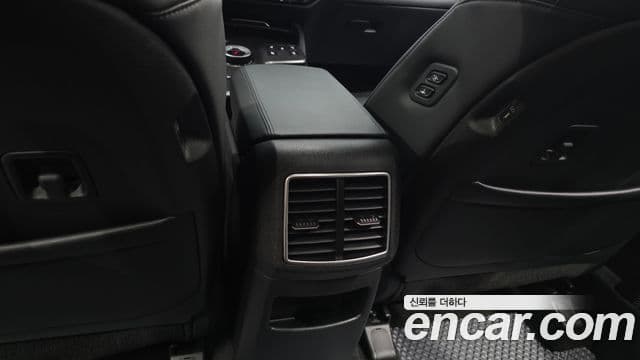 Kia Sportage 2025 — Şəkil 36/38
