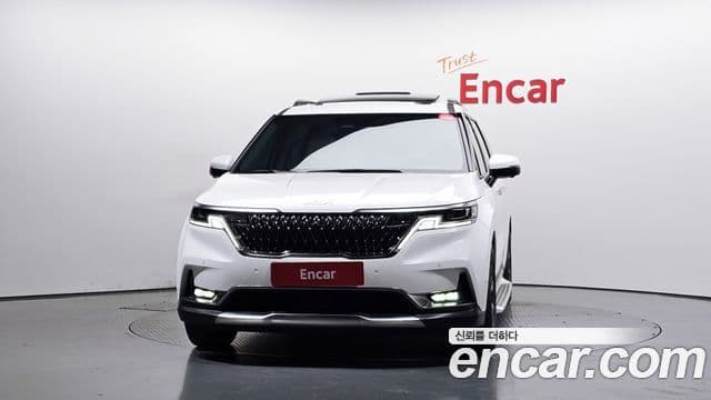 Kia Carnival 2023 — Фото 3/20