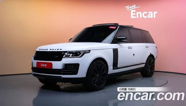Land Rover Range Rover 2020 — Photo 19/40
