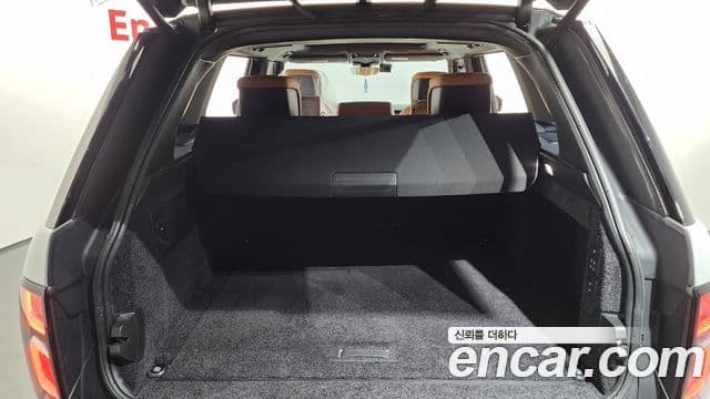 Land Rover Range Rover 2020 — Photo 33/40