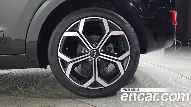 Kia Niro 2022 — ფოტო 3/30