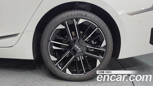 Kia K8 2025 — Şəkil 24/40