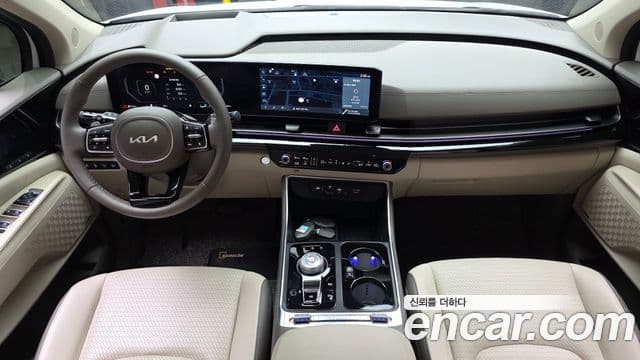 Kia Carnival 2024 — Photo 9/20