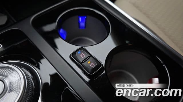 Kia Carnival 2024 — Photo 6/20