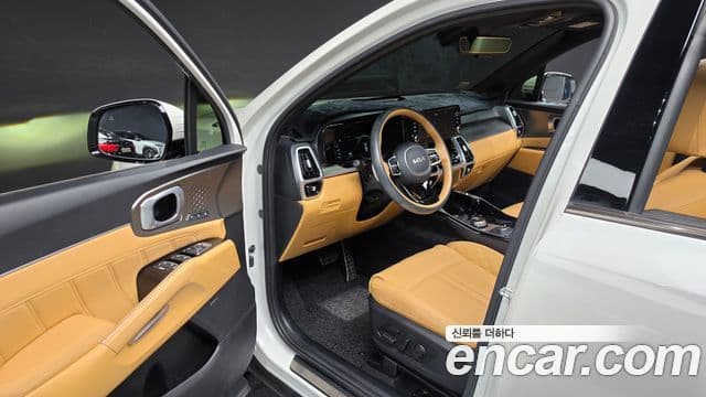 Kia Sorento 2021 — Фото 10/20
