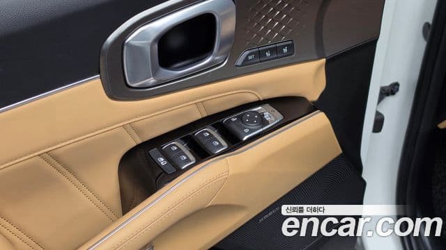 Kia Sorento 2021 — Фото 18/20