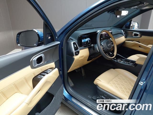 Kia Sorento 2022 — Фото 10/20