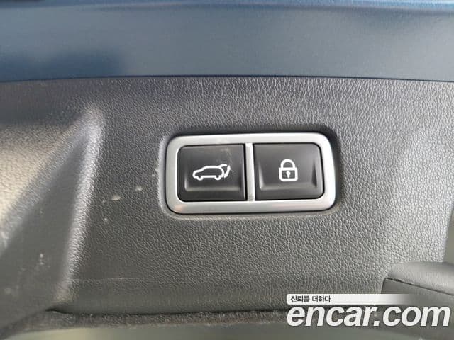 Kia Sorento 2022 — Фото 18/20