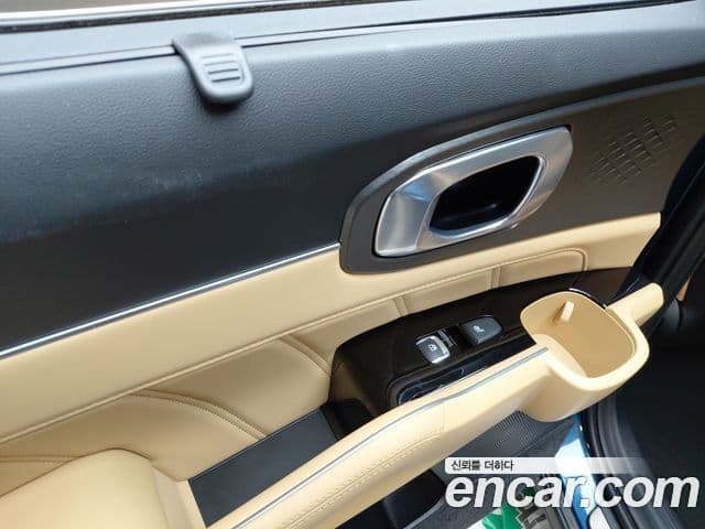 Kia Sorento 2022 — Фото 20/20