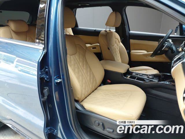 Kia Sorento 2022 — ფოტო 26/33