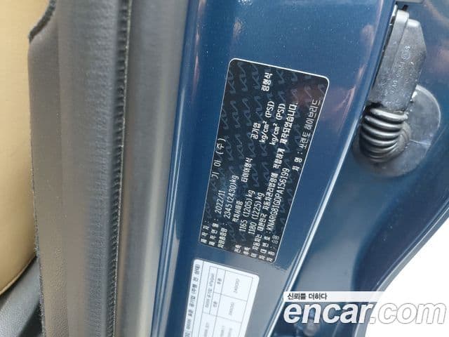 Kia Sorento 2022 — ფოტო 4/33