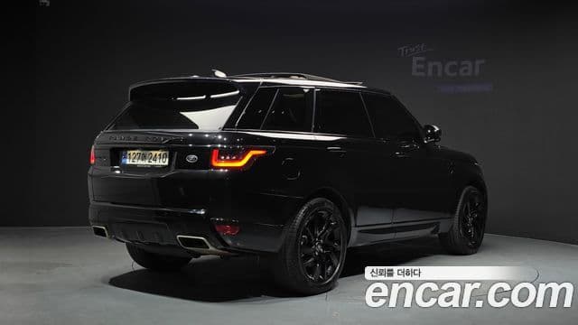 Land Rover Range Rover Sport 2021 — Фото 1/20