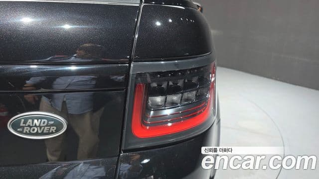 Land Rover Range Rover Sport 2021 — ფოტო 8/34
