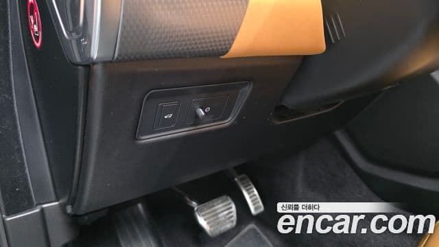 Land Rover Range Rover Sport 2021 — ფოტო 22/34