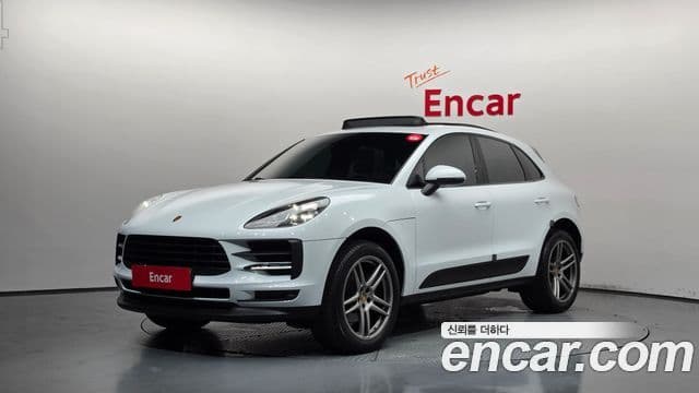 Porsche Macan 2021 — Фото 1/20