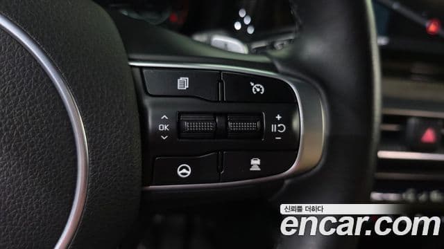 Kia K5 2020 — Şəkil 12/32