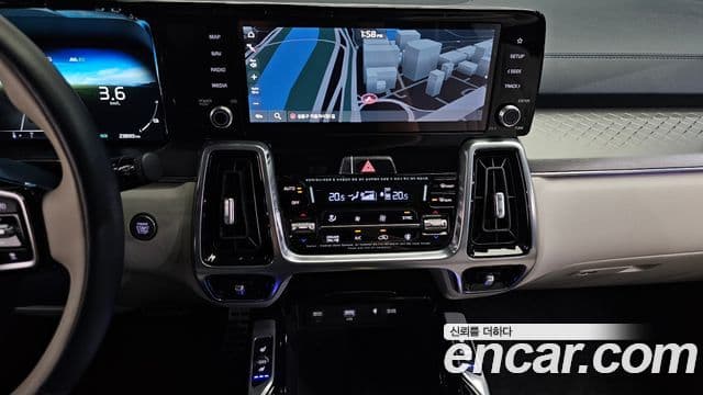 Kia Sorento 2023 — Фото 14/20