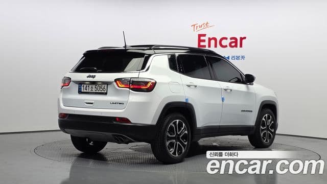 Jeep Compass 2022 — Фото 2/20