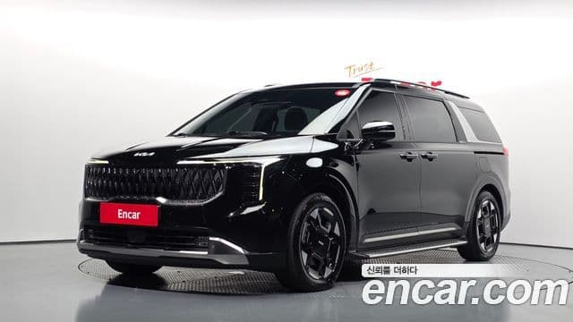 Kia Carnival 2024 — Фото 1/20