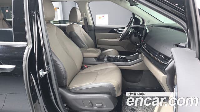 Kia Carnival 2024 — Фото 11/20