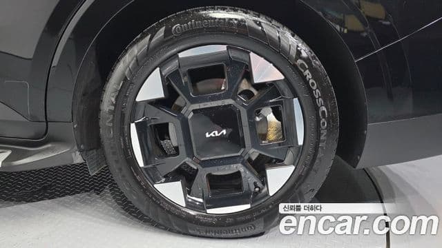 Kia Carnival 2024 — ფოტო 5/31