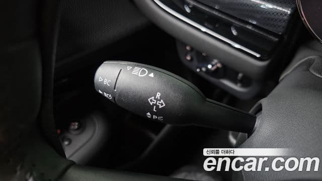 Mini Cooper Clubman 2023 — Şəkil 16/31