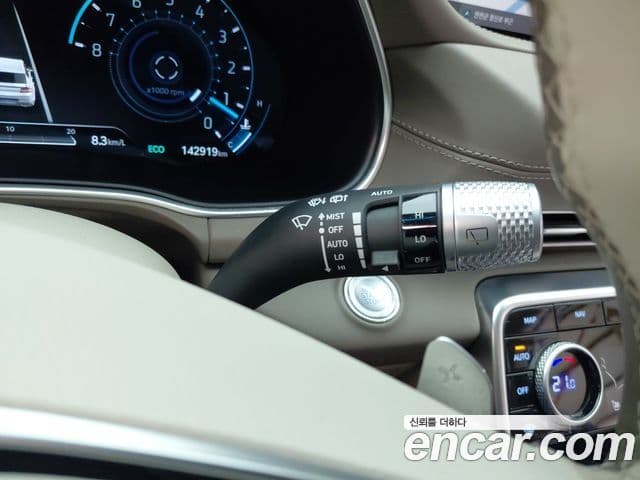 Genesis GV80 2022 — Photo 14/32