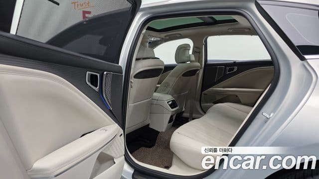 Kia K8 2026 — Photo 12/20