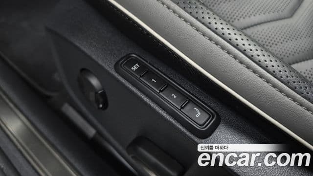 Volkswagen Arteon 2023 — Photo 4/31