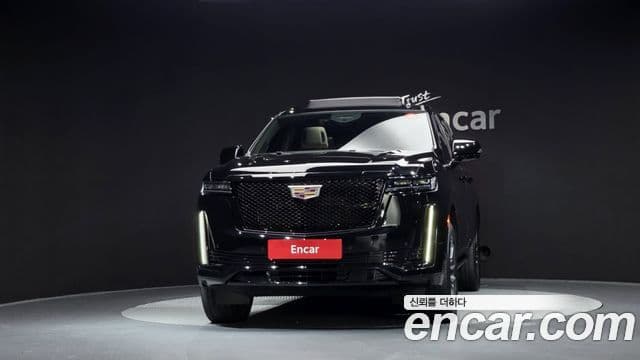 Cadillac Escalade 2023 — Фото 3/20