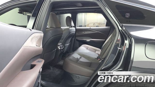 Lexus RX350h 2025 — Şəkil 9/34